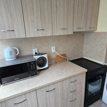 Apartment Happy 2bd To The Sea Garden Burgas